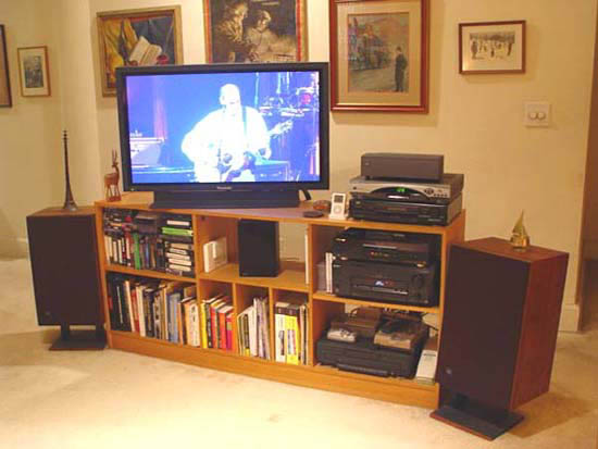 LivRmTV02
